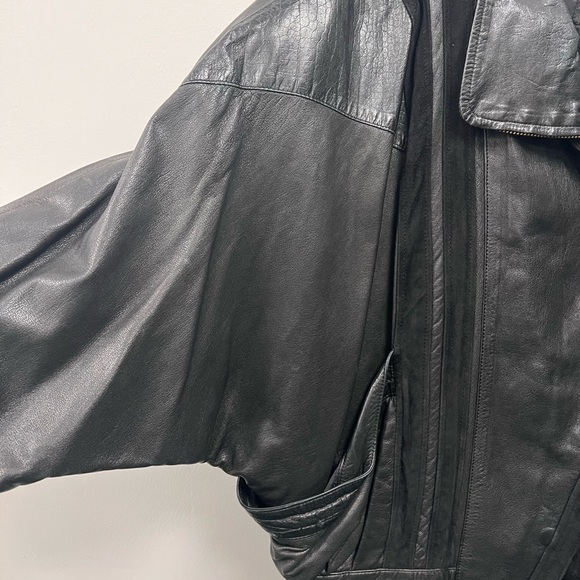 Vintage wing black buttery leather 80s 90s jacket with suede stripes - Picture 6 of 7